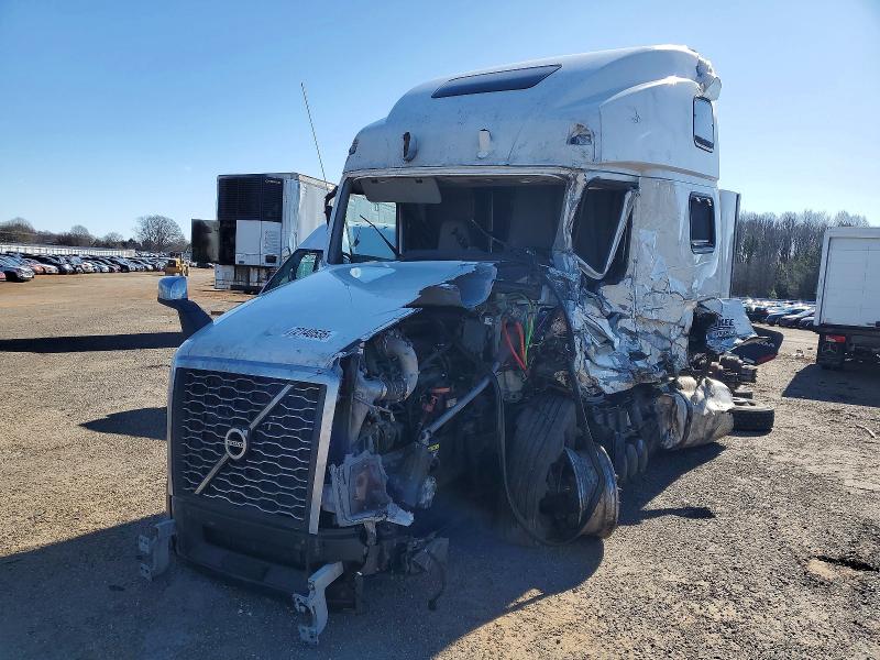 2023 Volvo Vnl მანქანა იყიდება აუქციონზე, vin: 4V4NC9EH8PN333080, აუქციონის ნომერი: 72140535