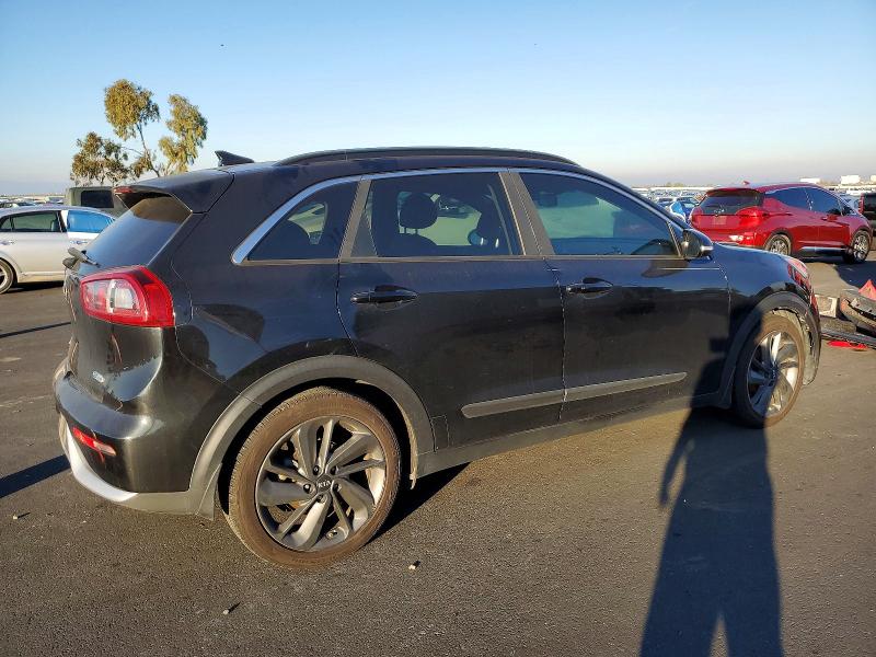 2017 Kia Niro მანქანა იყიდება აუქციონზე, vin: KNDCC3LCXH5056814, აუქციონის ნომერი: 73995335
