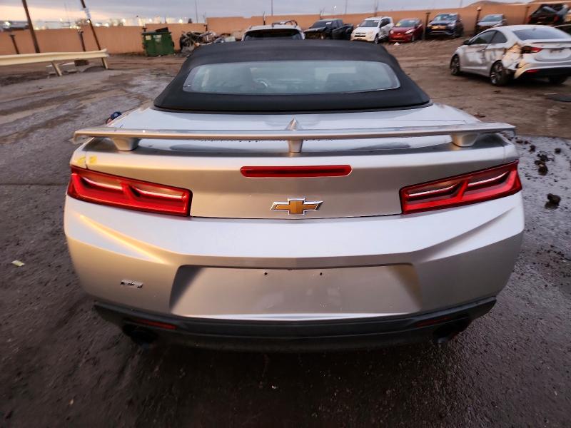 Продаж на аукціоні авто 2018 Chevrolet Camaro, vin: 1G1FB3DX6J0135782, номер лоту: 99521735