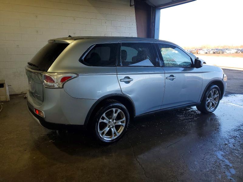 Продаж на аукціоні авто 2015 Mitsubishi Outlander, vin: JA4AZ3A37FZ011421, номер лоту: 72748065