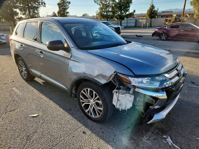 Продаж на аукціоні авто 2018 Mitsubishi Outlander, vin: JA4AD2A33JZ052761, номер лоту: 96675605