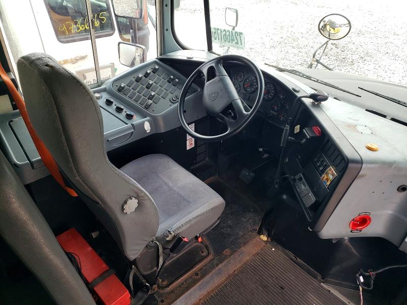 72466175 :رقم المزاد ، 4DRBUAAN8EB778776 vin ، 2014 Ic Corporation Ce Series School مزاد بيع