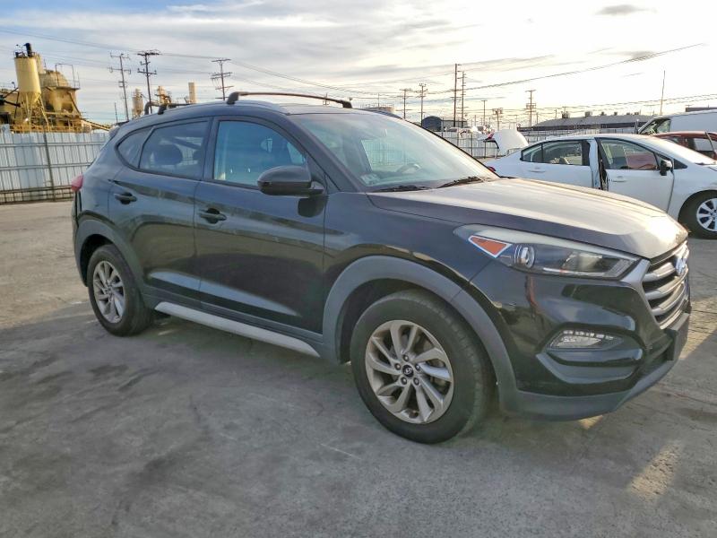 Продаж на аукціоні авто 2017 Hyundai Tucson, vin: KM8J33A49HU460868, номер лоту: 99575845