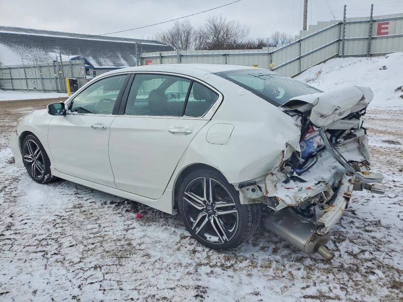 2017 Honda Accord მანქანა იყიდება აუქციონზე, vin: 1HGCR2F68HA104348, აუქციონის ნომერი: 99657265