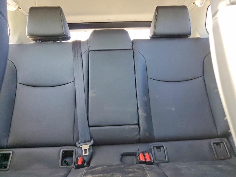 Auction sale of the 2022 Toyota Corolla Cross, vin: 7MUDAAAG4NV011657, lot number: 99507075