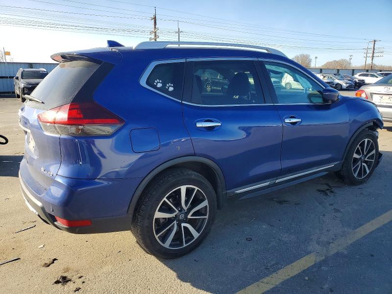 99225335 :رقم المزاد ، 5N1AT2MV5KC766672 vin ، 2019 Nissan Rogue S مزاد بيع