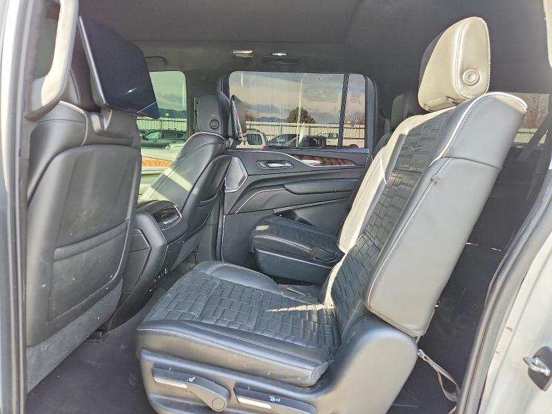 72811765 :رقم المزاد ، 1GYS4RKT7MR362525 vin ، 2021 Cadillac Escalade مزاد بيع