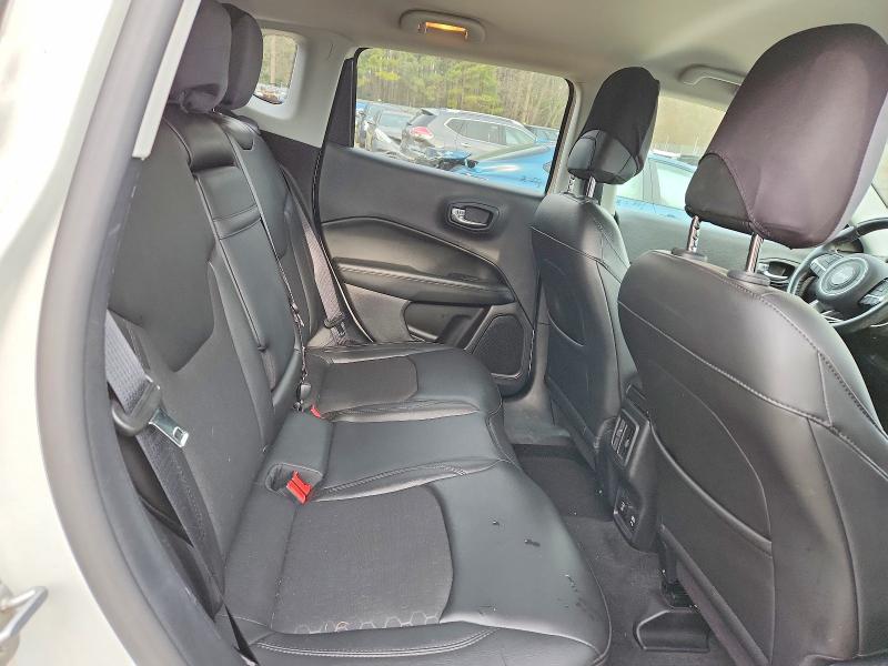 Aukcja sprzedaży 2018 Jeep Compass, vin: 3C4NJDBB6JT325250, numer aukcji: 99011315