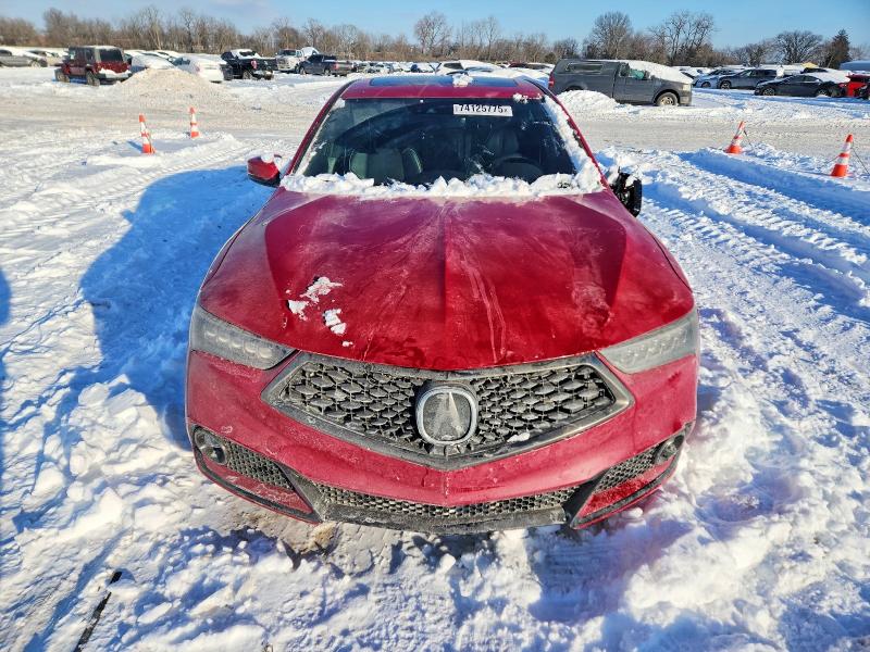 74125775 :رقم المزاد ، 19UUB3F67JA005573 vin ، 2018 Acura Tlx مزاد بيع
