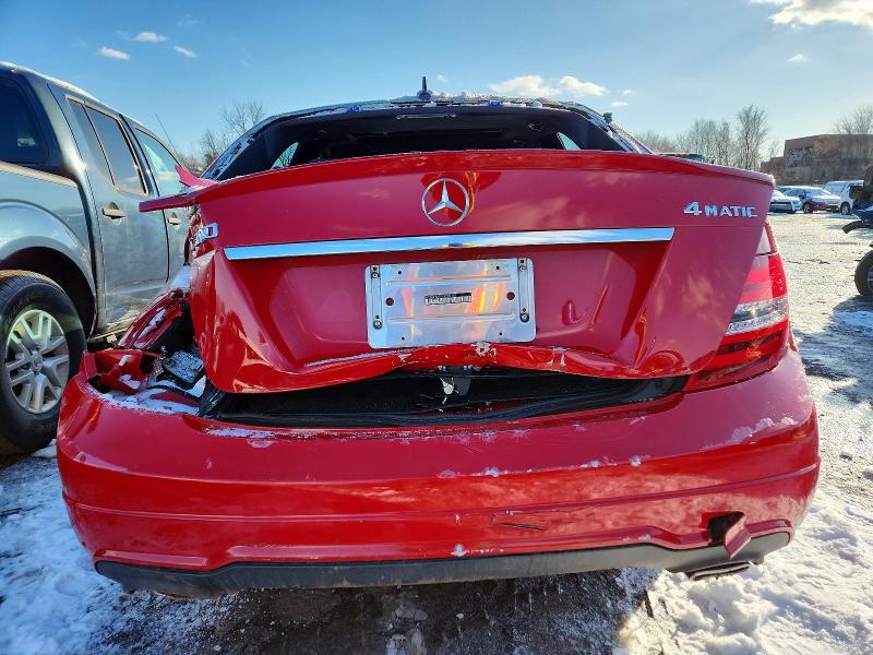 2012 Mercedes-benz C მანქანა იყიდება აუქციონზე, vin: WDDGF8BB7CR209137, აუქციონის ნომერი: 73978075
