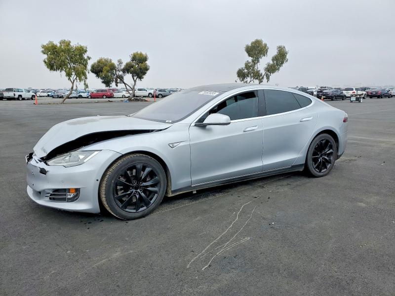 73552655 :رقم المزاد ، 5YJSA1S17EFP33222 vin ، 2014 Tesla Model S مزاد بيع