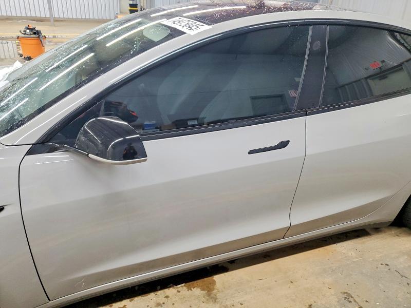 2018 Tesla Model 3 მანქანა იყიდება აუქციონზე, vin: 5YJ3E1EB0JF103436, აუქციონის ნომერი: 74975045
