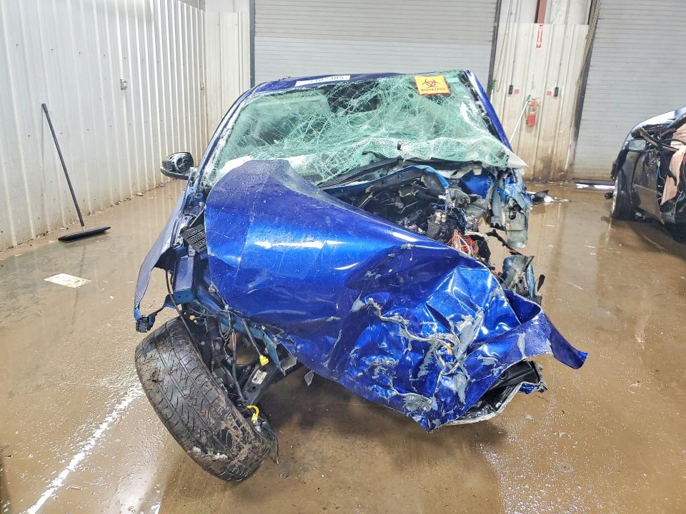 74102385 :رقم المزاد ، 3KPF24AD1ME325153 vin ، 2021 Kia Forte مزاد بيع