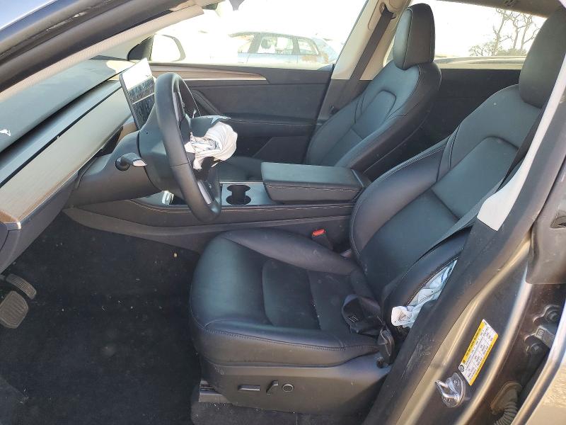 74112115 :رقم المزاد ، 7SAYGDED0SF227861 vin ، 2025 Tesla Model Y مزاد بيع