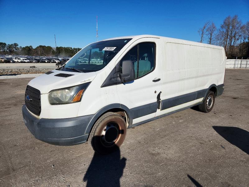 58230856 :رقم المزاد ، 1FTNE2YG1FKA43585 vin ، 2015 Ford Transit مزاد بيع