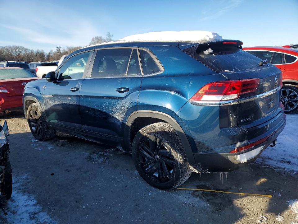 74911215 :رقم المزاد ، 1V2KE2CA5NC210740 vin ، 2022 Volkswagen Atlas Cross Sport Se مزاد بيع