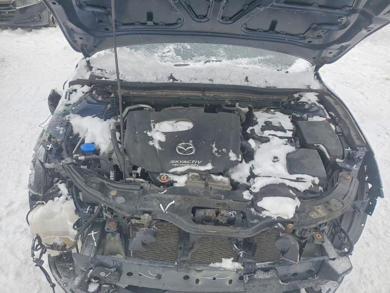 72357045 :رقم المزاد ، 3MZBN1U71JM220606 vin ، 2018 Mazda 3 مزاد بيع