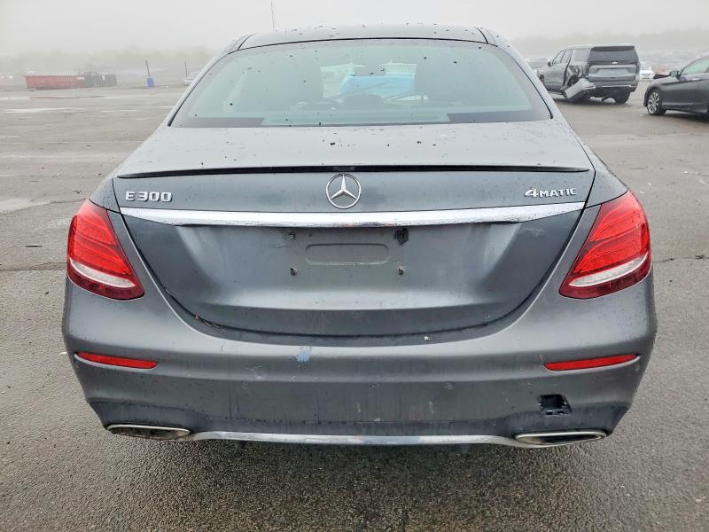 2018 Mercedes-benz E მანქანა იყიდება აუქციონზე, vin: WDDZF4KB5JA328589, აუქციონის ნომერი: 98633835