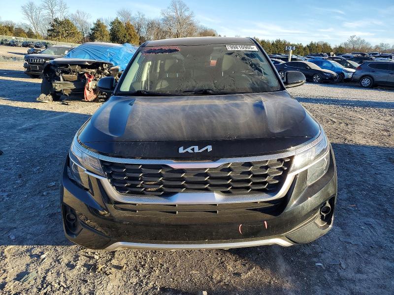 Продаж на аукціоні авто 2023 Kia Seltos, vin: KNDEPCAAXP7424376, номер лоту: 99810905