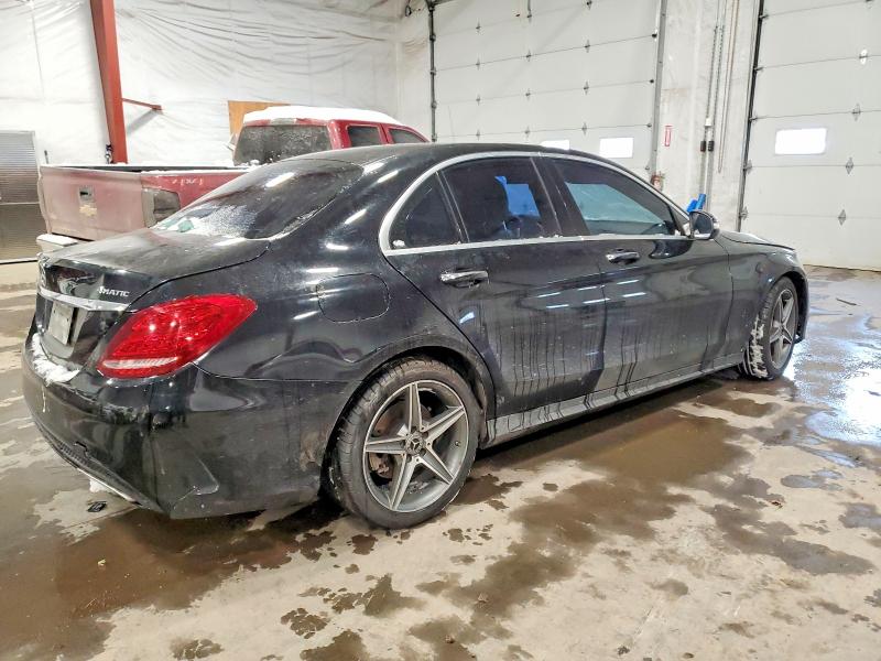 Aukcja sprzedaży 2015 Mercedes-benz C, vin: 55SWF4KBXFU002572, numer aukcji: 98649815