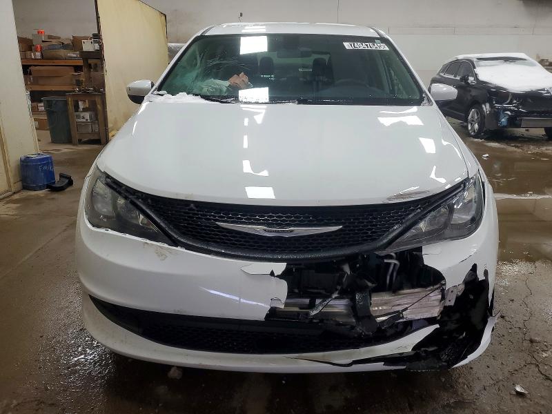 2022 Chrysler Voyager მანქანა იყიდება აუქციონზე, vin: 2C4RC1CG3NR103424, აუქციონის ნომერი: 74947645