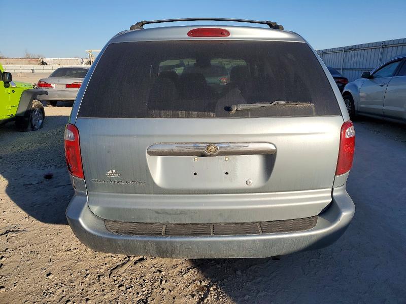 Auction sale of the 2006 Chrysler Town & Country, vin: 1A4GP45R56B589952, lot number: 74043785