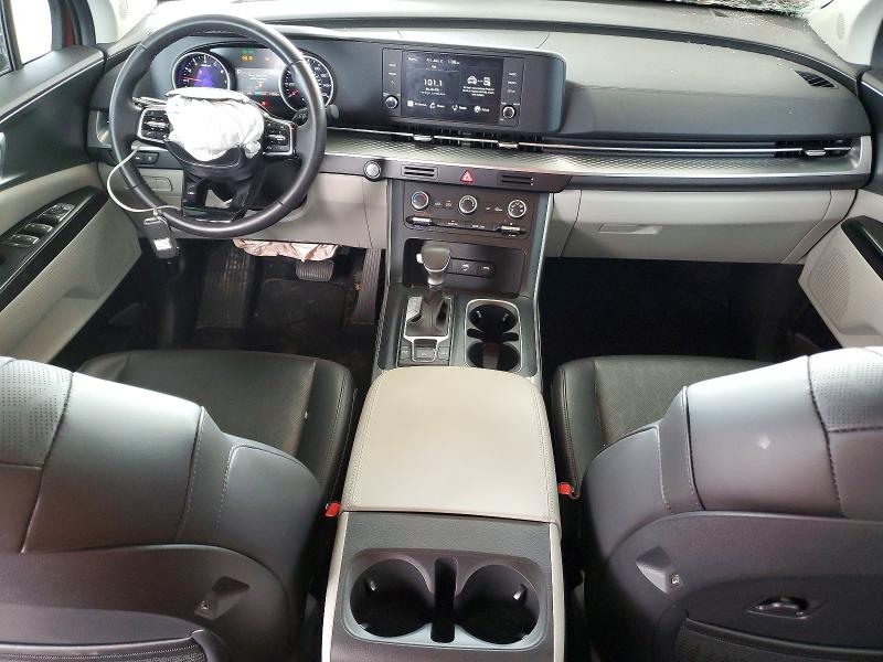 Продаж на аукціоні авто 2024 Kia Carnival, vin: KNDNB4H39R6443439, номер лоту: 98904405