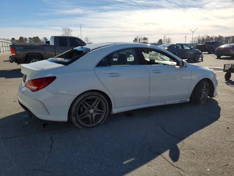 73512915 :رقم المزاد ، WDDSJ4EB8FN165268 vin ، 2015 Mercedes-benz Cla مزاد بيع