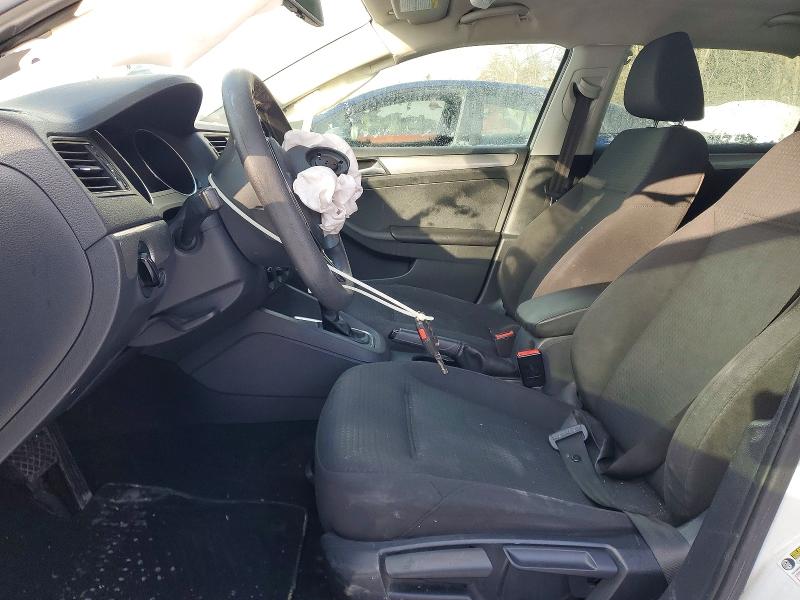 73977235 :رقم المزاد ، 3VW267AJ4GM318893 vin ، 2016 Volkswagen Jetta مزاد بيع