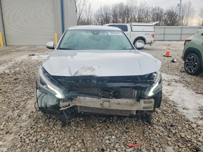 2022 Nissan Altima მანქანა იყიდება აუქციონზე, vin: 1N4BL4DVXNN413038, აუქციონის ნომერი: 99532525