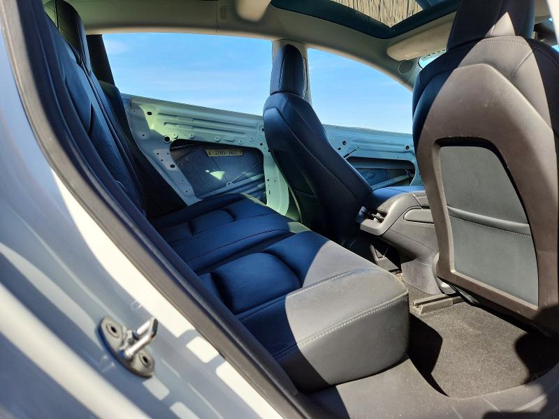 97866385 :رقم المزاد ، 5YJ3E1EAXLF744958 vin ، 2020 Tesla Model 3 مزاد بيع