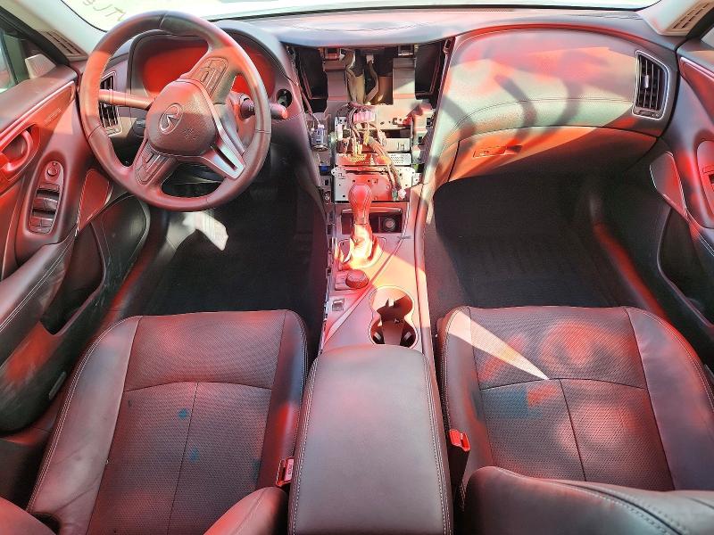 73305315 :رقم المزاد ، JN1EV7AR5JM440113 vin ، 2018 Infiniti Q50 Luxe مزاد بيع