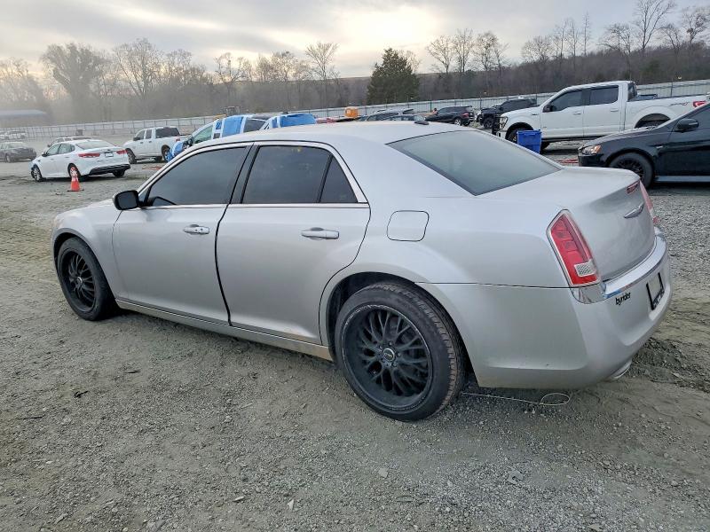 2012 Chrysler 300 მანქანა იყიდება აუქციონზე, vin: 2C3CCAAG6CH107774, აუქციონის ნომერი: 72316465