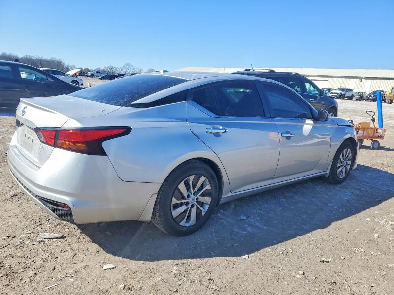 Продажа на аукционе авто 2020 Nissan Altima, vin: 1N4BL4BVXLC141201, номер лота: 74963415