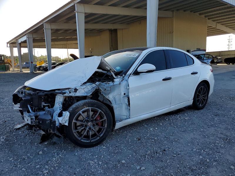 Продаж на аукціоні авто 2018 Alfa Romeo Giulia Q4, vin: ZARFAEDN1J7573529, номер лоту: 76475085