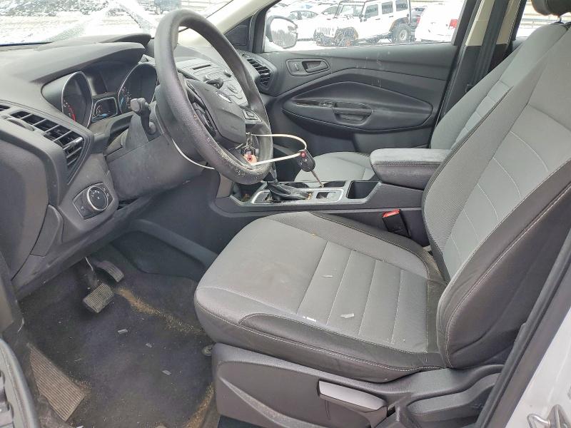 73038745 :رقم المزاد ، 1FMCU0F75HUB00245 vin ، 2017 Ford Escape مزاد بيع