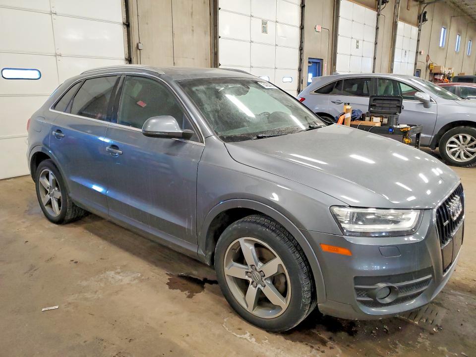 75420995 :رقم المزاد ، WA1EFCFS2FR010851 vin ، 2015 Audi Q3 مزاد بيع