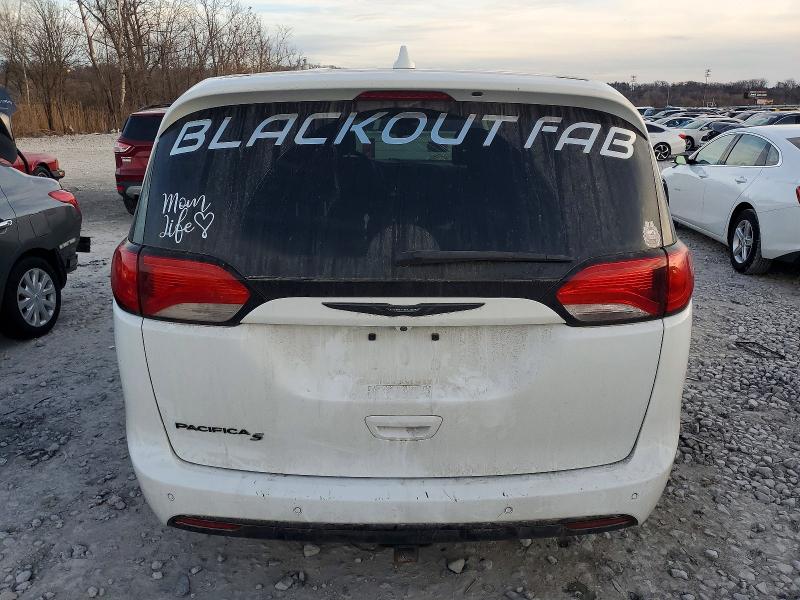 Продажа на аукционе авто 2019 Chrysler Pacifica, vin: 2C4RC1FG7KR720915, номер лота: 98725515