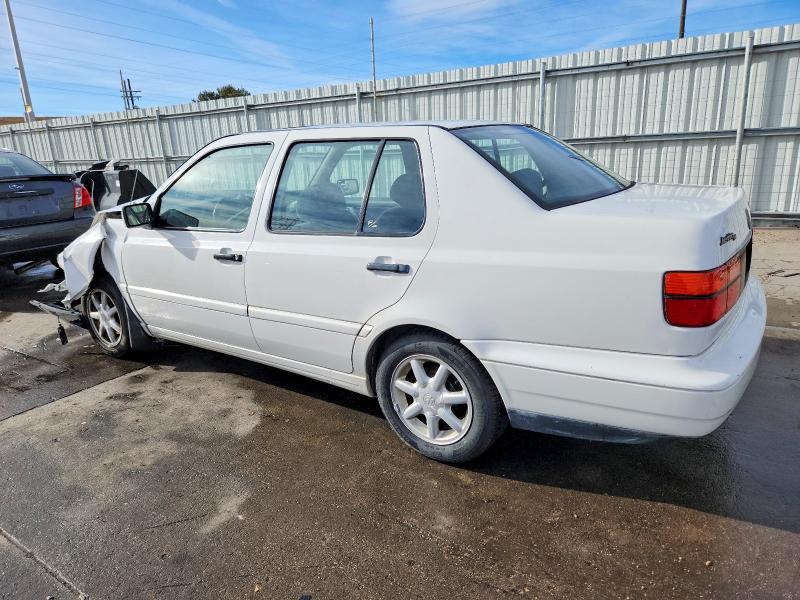 98268865 :رقم المزاد ، 3VWSC81H4SM069094 vin ، 1995 Volkswagen Jetta مزاد بيع