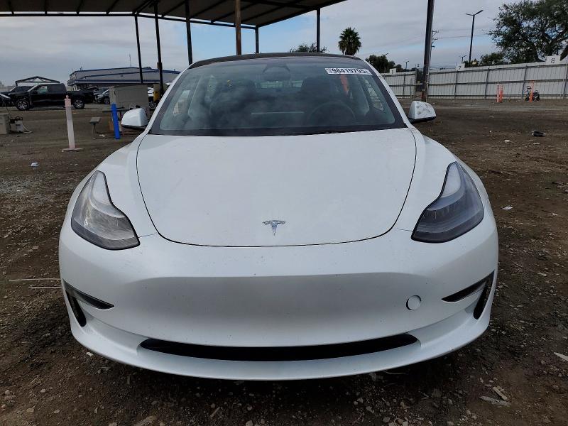 98419795 :رقم المزاد ، 5YJ3E1EAXPF621814 vin ، 2023 Tesla Model 3 مزاد بيع