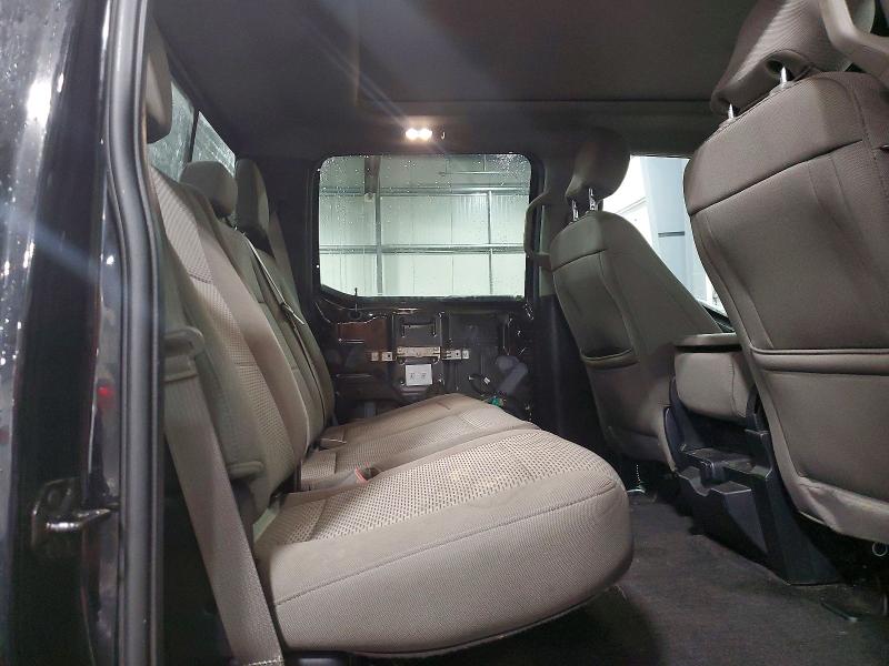 74208995 :رقم المزاد ، 1FTEW1EP1JFA75160 vin ، 2018 Ford F150 مزاد بيع