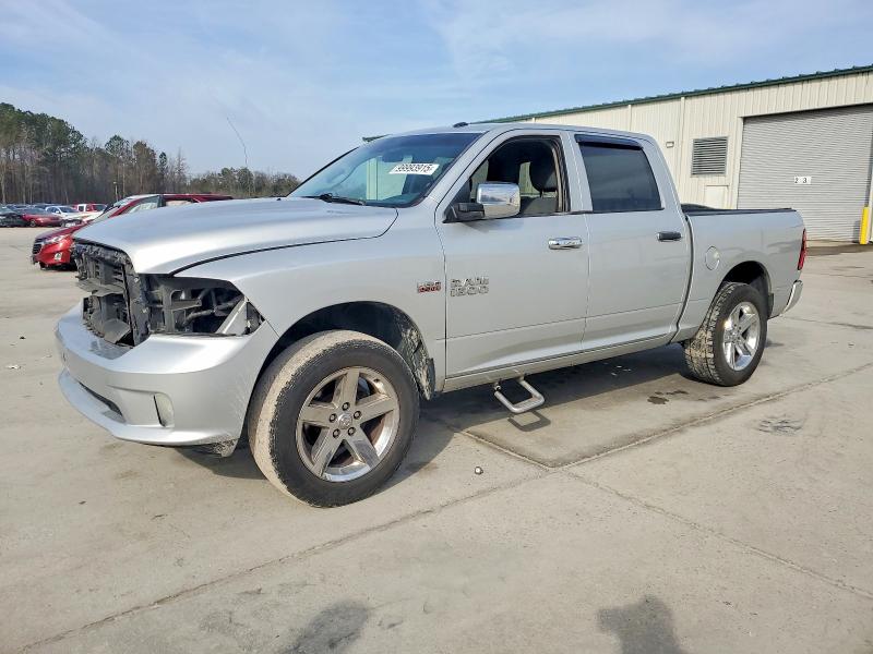 99993915 :رقم المزاد ، 3C6RR6KT1HG504661 vin ، 2017 Ram 1500 St مزاد بيع