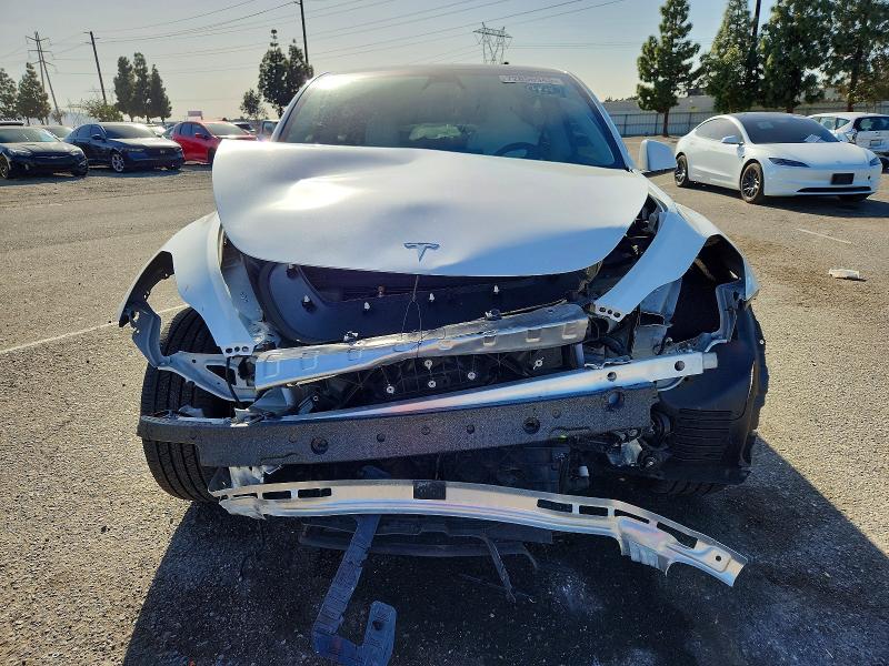 Продажа на аукционе авто 2023 Tesla Model Y, vin: 7SAYGDEDXPF977551, номер лота: 72856945