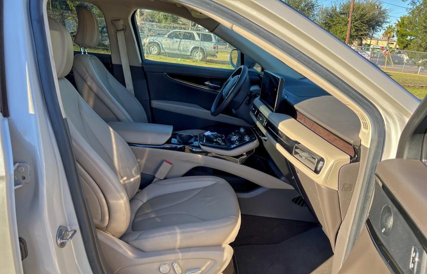 Продажа на аукционе авто 2023 Lincoln Nautilus R, vin: 2LMPJ6K91PBL11844, номер лота: 73623205