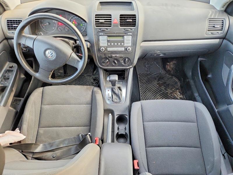 2009 Volkswagen Rabbit მანქანა იყიდება აუქციონზე, vin: WVWDA71K89W124955, აუქციონის ნომერი: 72685085