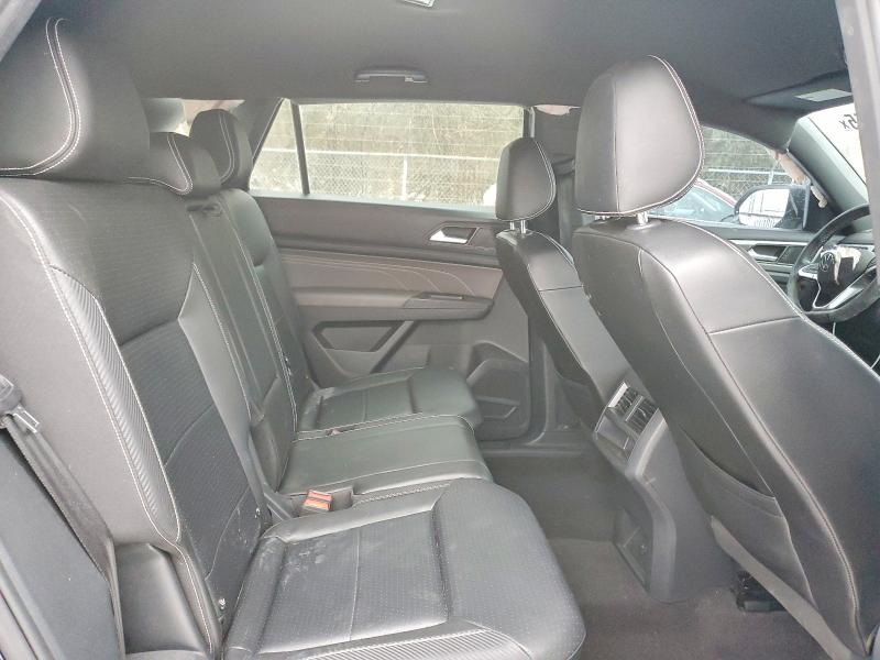 73991955 :رقم المزاد ، 1V2LC2CA9NC221797 vin ، 2022 Volkswagen Atlas Cross Sport مزاد بيع