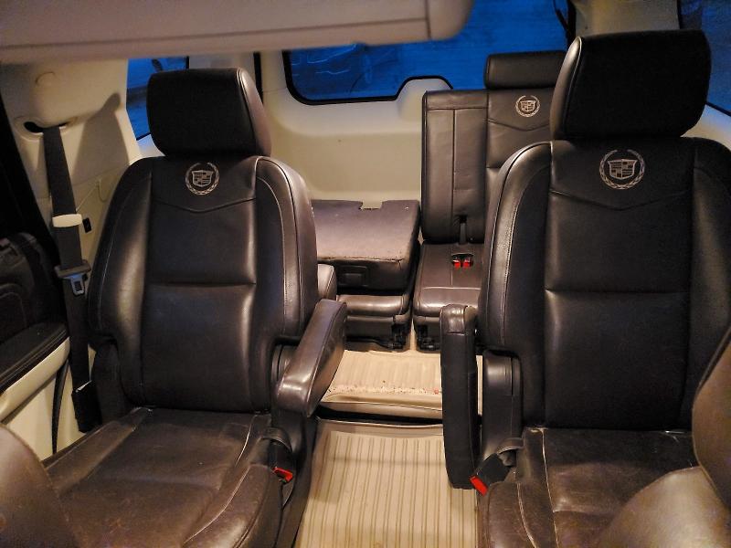 Продаж на аукціоні авто 2012 Cadillac Escalade, vin: 1GYS4DEF3CR148882, номер лоту: 98294445
