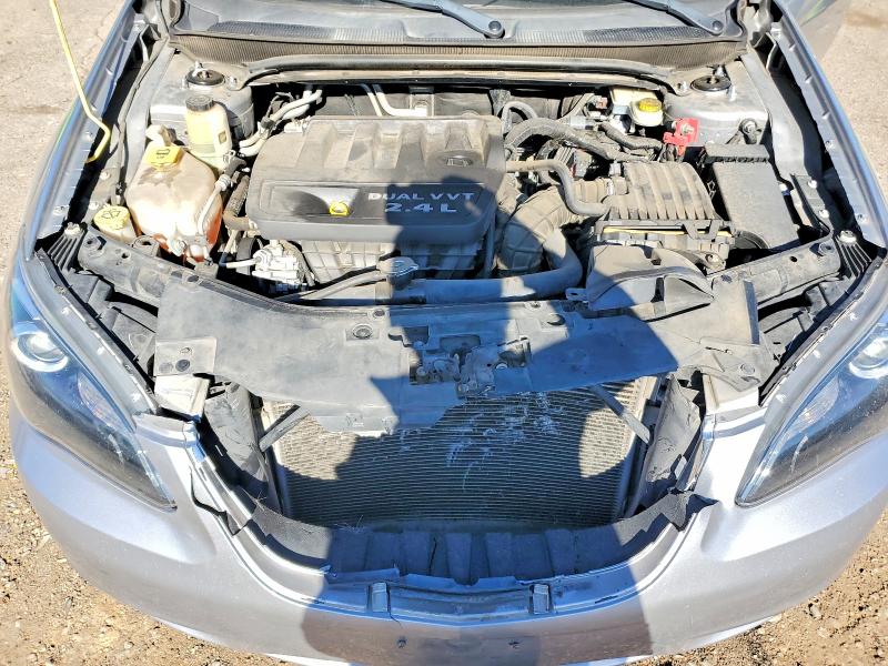 73465845 :رقم المزاد ، 1C3CCBBB2DN510216 vin ، 2013 Chrysler 200 مزاد بيع