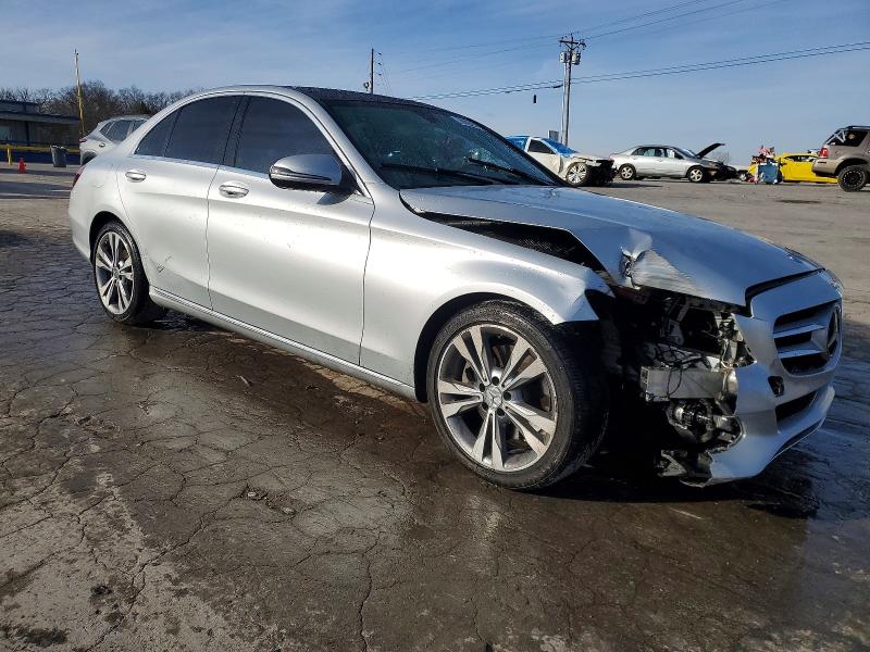Продаж на аукціоні авто 2017 Mercedes-benz C, vin: 55SWF4JB7HU221980, номер лоту: 74020975