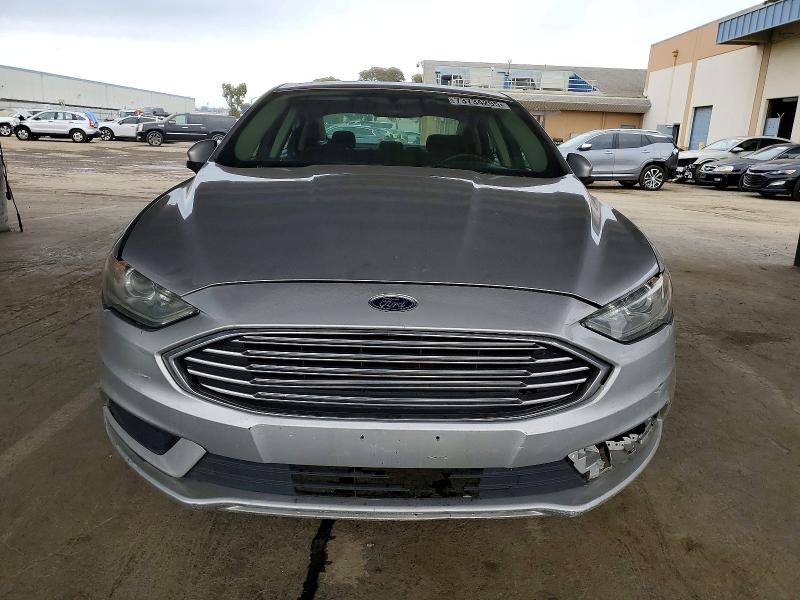 Продажа на аукционе авто 2017 Ford Fusion, vin: 3FA6P0LU7HR385353, номер лота: 73734295